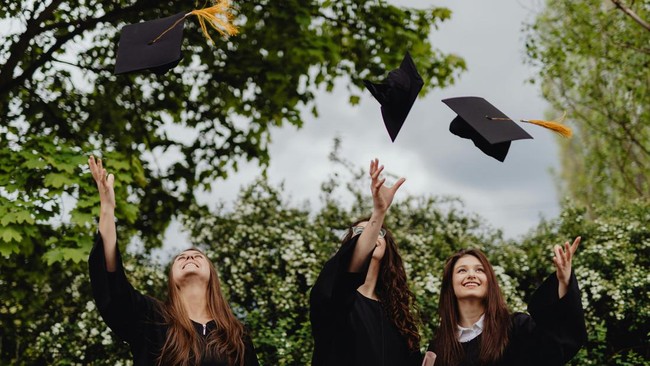 Conditions Worsen: These 10 University Majors Offer Easiest Job Prospects