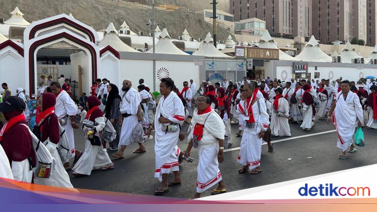 Important: Hajj Pilgrims' Luggage Rules for Return to Indonesia