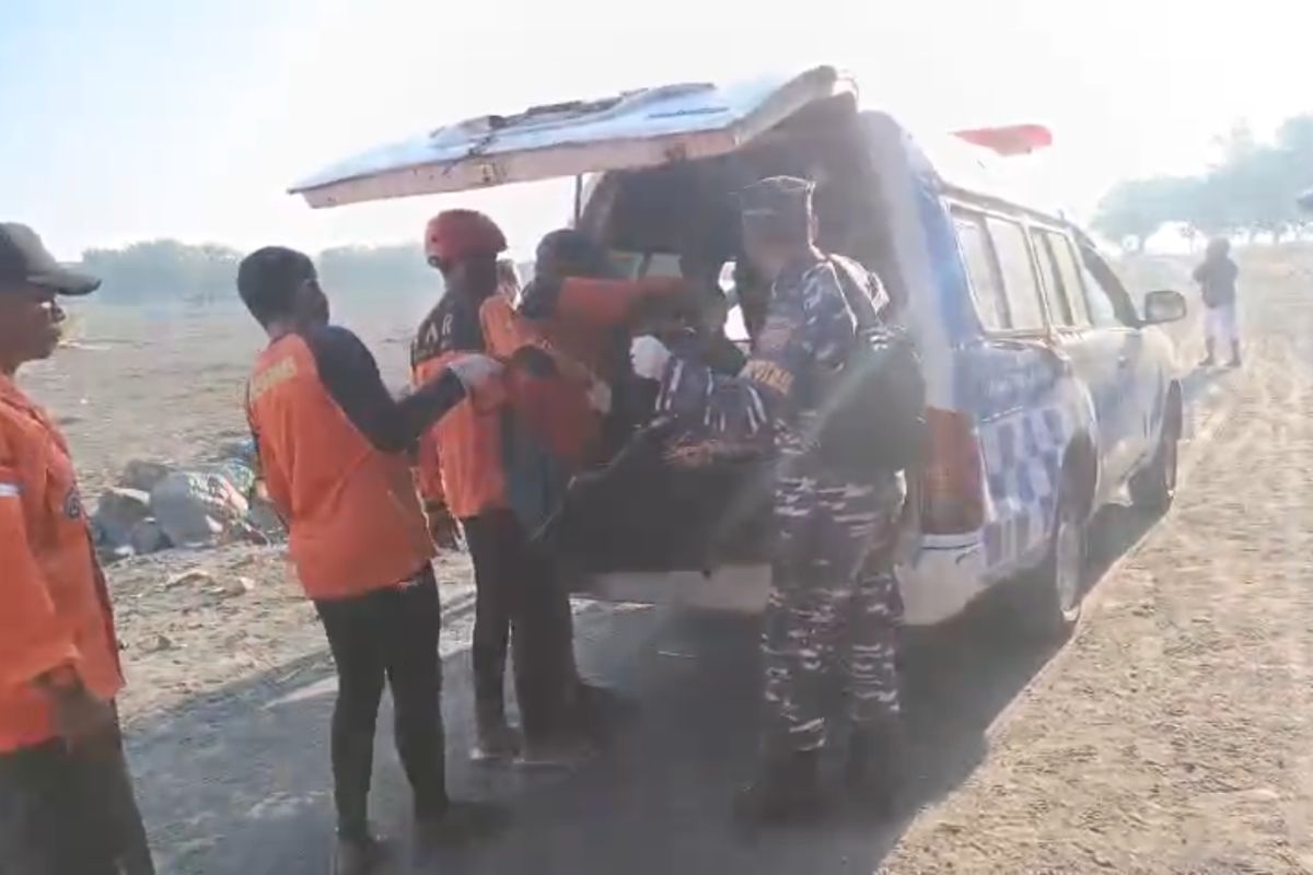 Joint SAR team finds one tourist victim swept away by waves at Seruni Payangan Beach