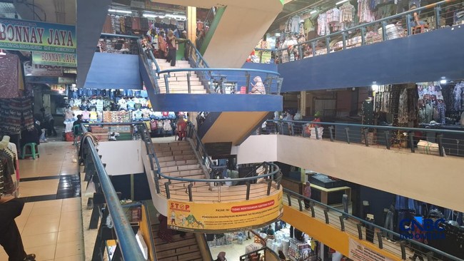 Cipulir Market Left Empty as Buyers Disappear, Vendors' Plight Revealed