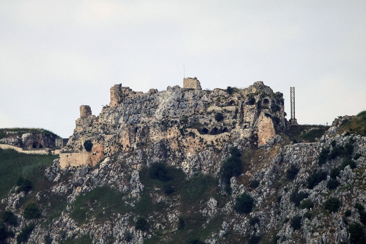 UN Security Council Holds Emergency Meeting After Israel Takes Control of Lebanon's Beaufort Castle