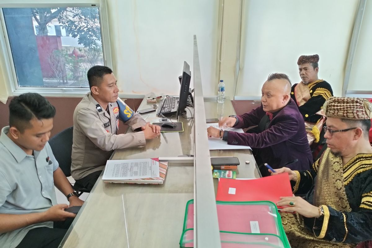 Minangkabau Traditional Leaders Report Abu Janda to West Sumatra Police
