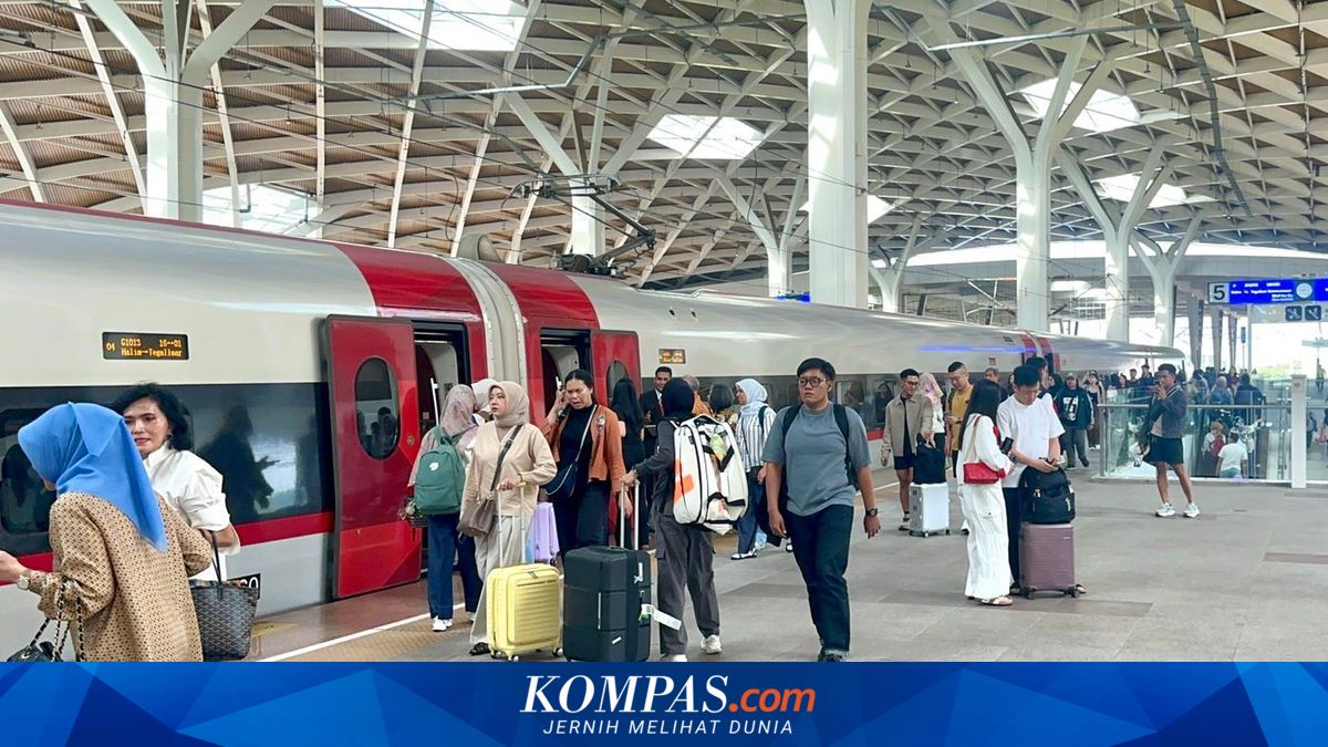 Six Additional Whoosh Train Services Added for Long Weekend: Schedule Details