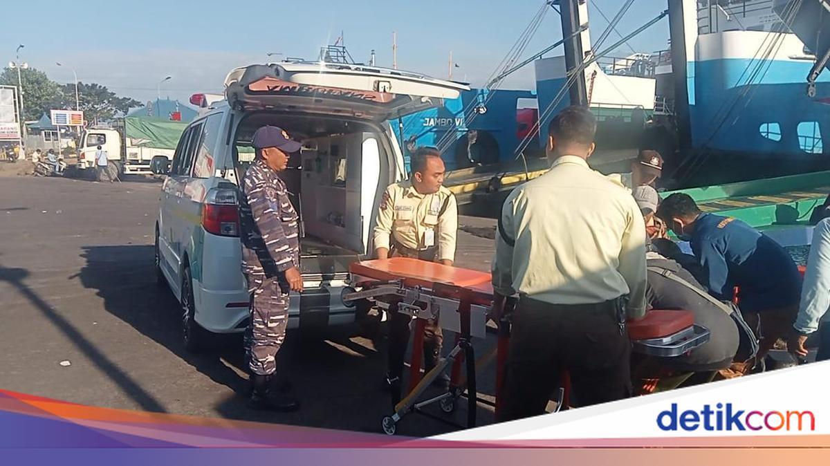 Ferry Passenger Dies Suddenly at Gilimanuk Port