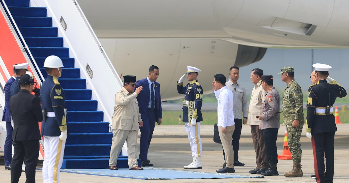 Prabowo Returns from France to Gibran's Welcome at Halim with Major Economic Achievements