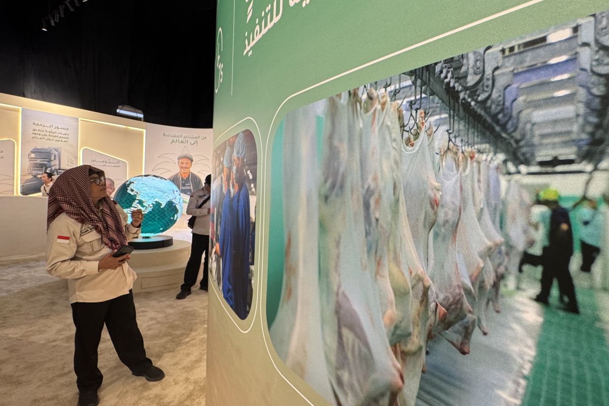Dam distribution via Adahi proves Hajj services are well-managed