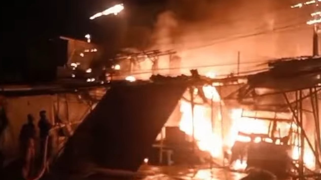 Suspected Cause of Kemayoran Jiung Market Fire: Electrical Short Circuit