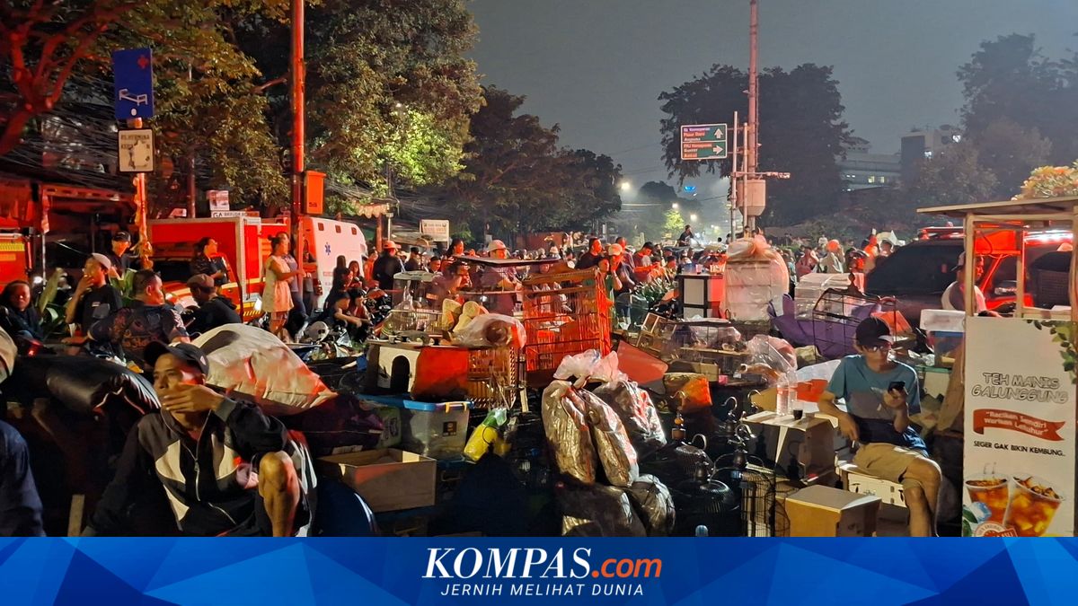 Kemayoran Fire: 8 Residents Hospitalised After Smoke Inhalation