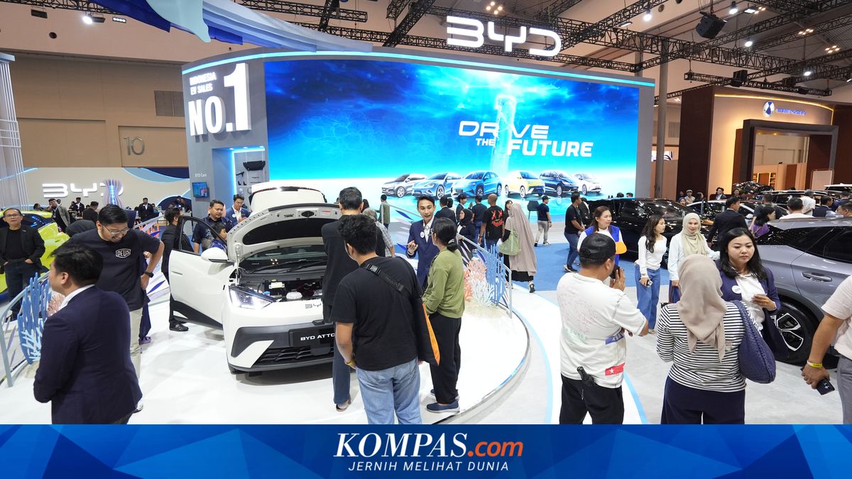 Dealers Reveal Why Electric Vehicles Remain Popular During Economic Slowdown