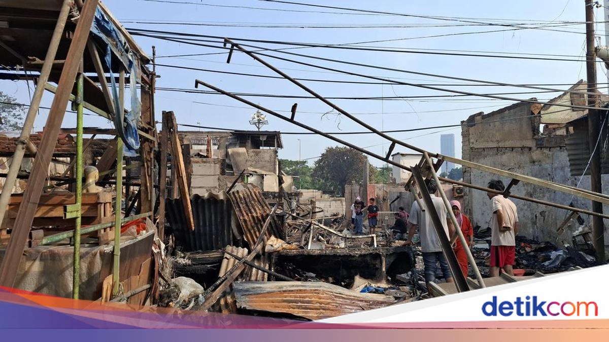 Devastation in Kemayoran, Central Jakarta, Following Massive Fire