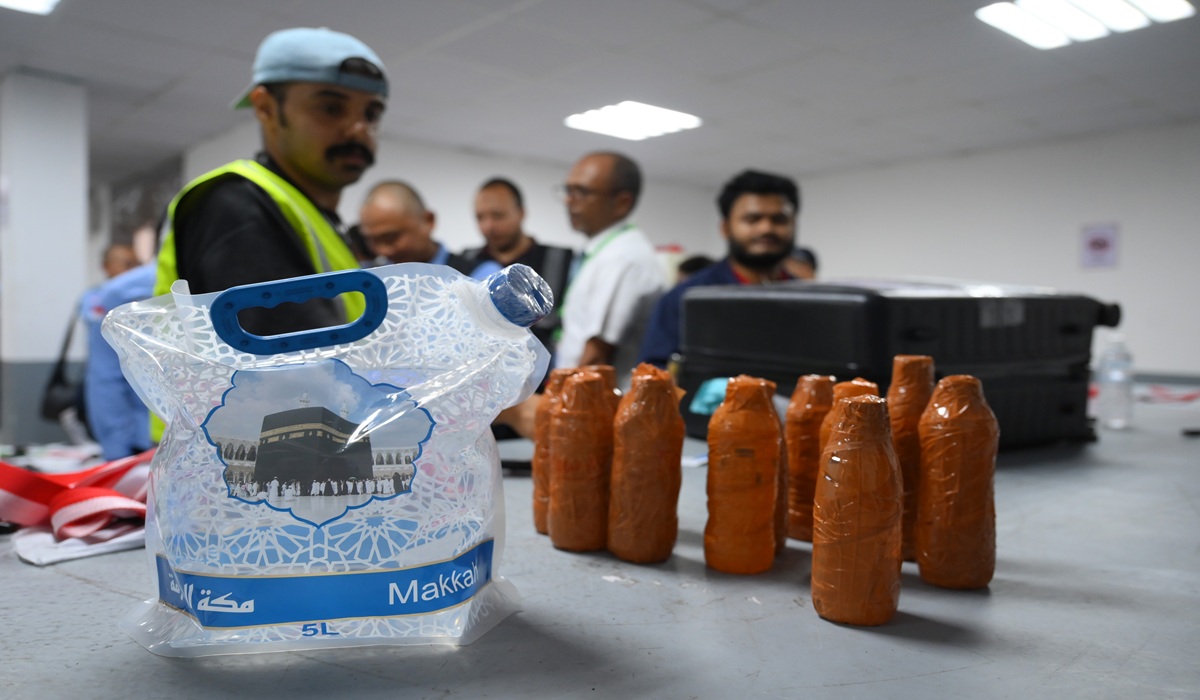 Zamzam Water Ban in Luggage: Ministry of Hajj Warns of Risk of Forced Inspection