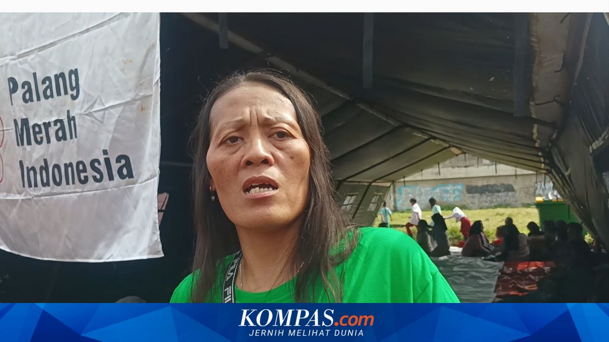 "My Child's Graduation is in Two Weeks": Lilis's Despair as Trading Capital is Lost in Kemayoran Fire