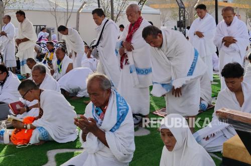 135,000 Indonesian Hajj Pilgrims Perform Dam Sacrifice via Adahi, Majority Distributed to Palestine