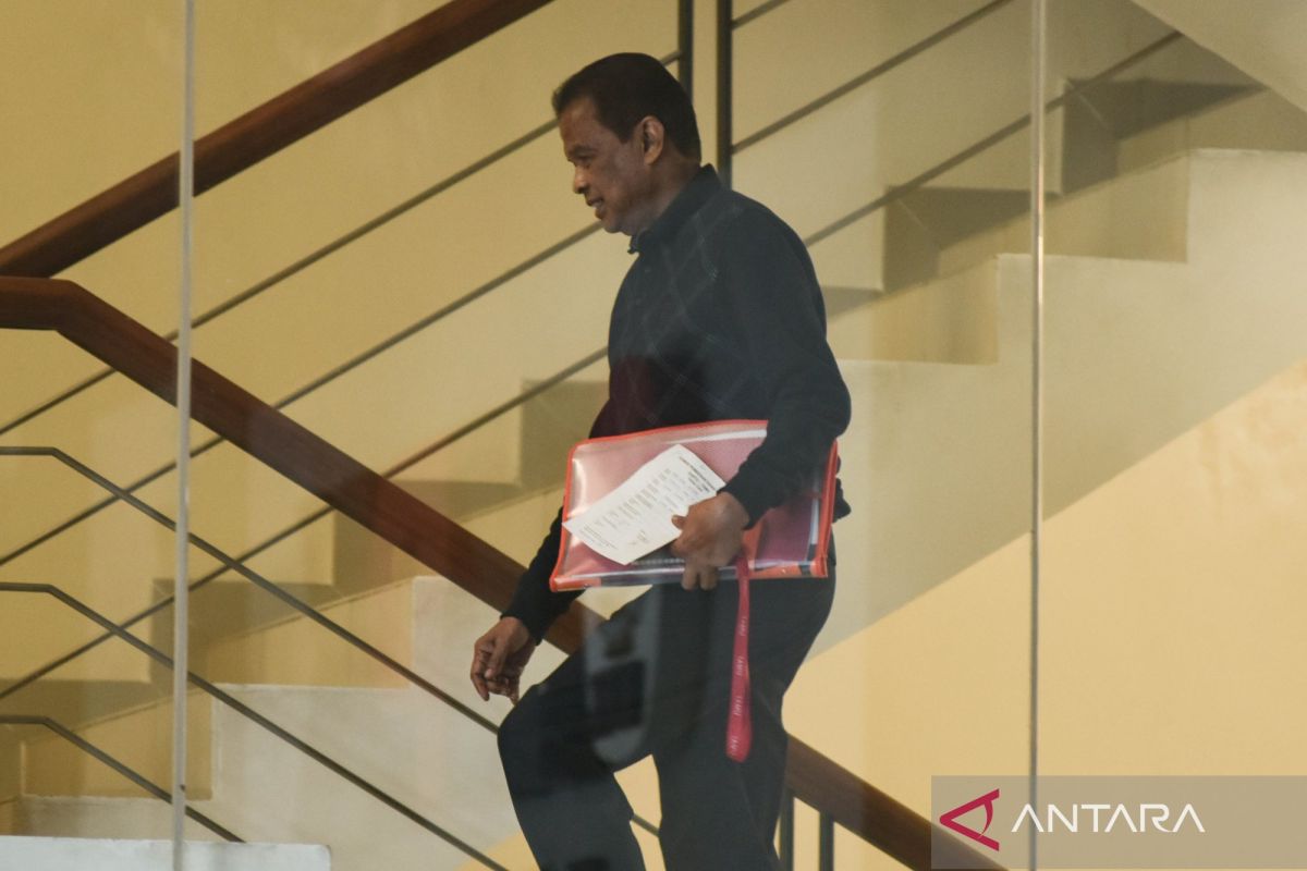 Fuad Hasan Masyhur unable to attend KPK summons