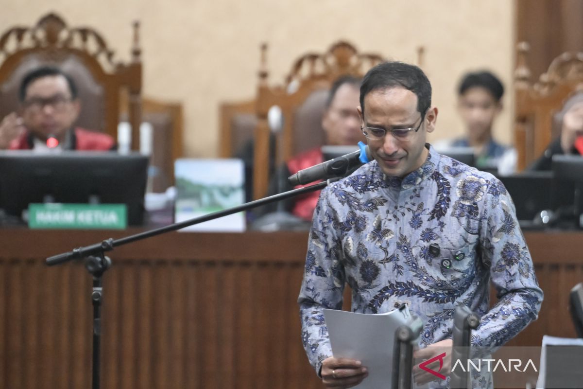 Nadiem Makarim references Tom Lembong case during plea in corruption trial
