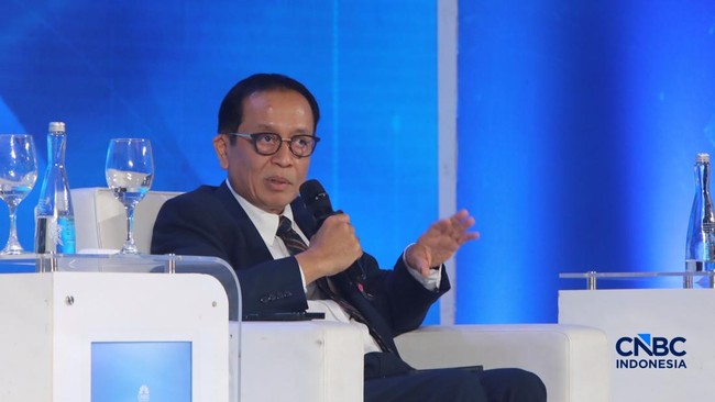 100% Natural Resource Export Proceeds Mandatory in State-Owned Banks, OJK Discusses Impact