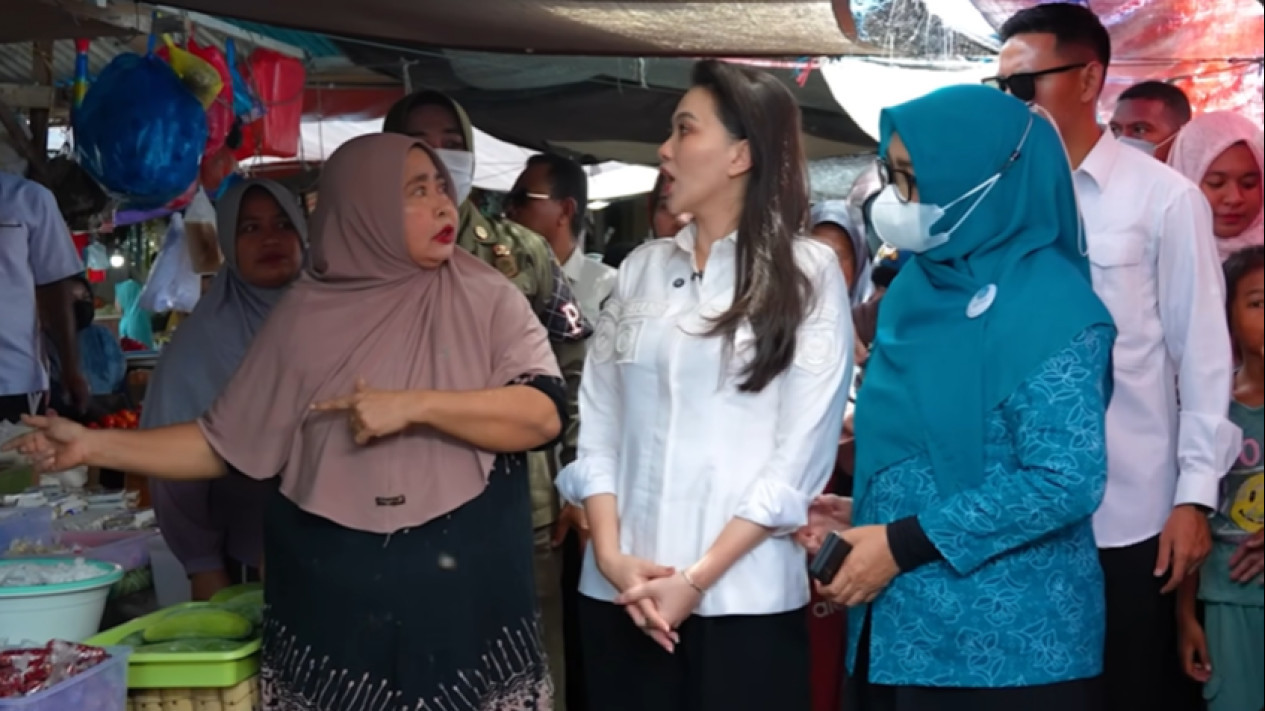 Sherly Tjoanda Responds to Market Traders' Calls for Two Terms as North Maluku Governor