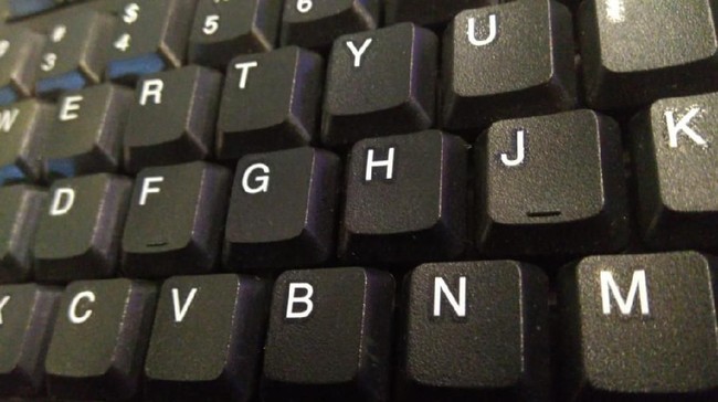 Dozens of Bank Employees Fired After Using Fake Keyboards to Simulate Activity