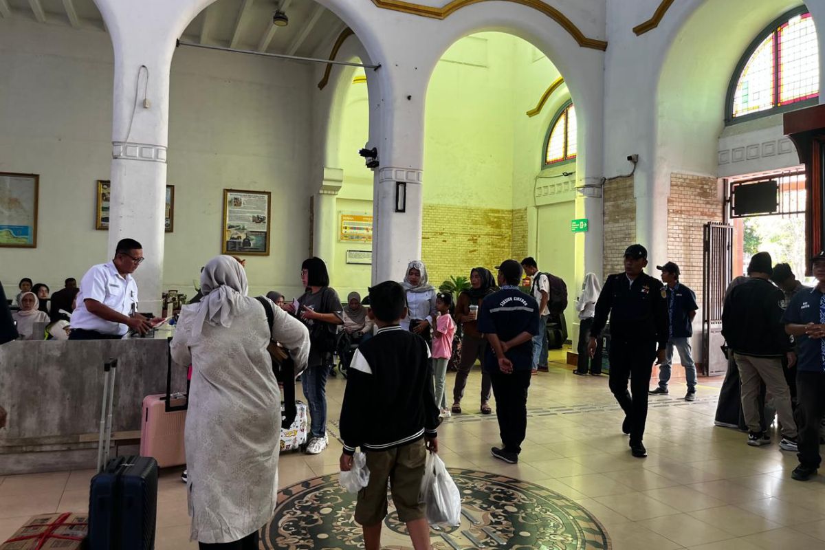 KAI Cirebon states surge in passengers boosts regional tourism