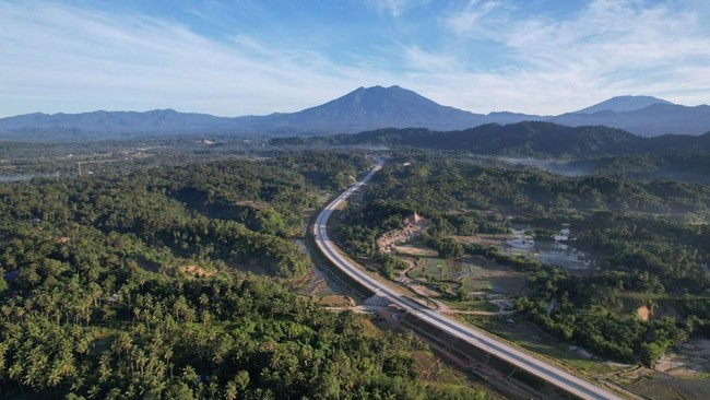 Trans-Sumatra Toll Road Not Yet Fully Connected, Here Are the Reasons