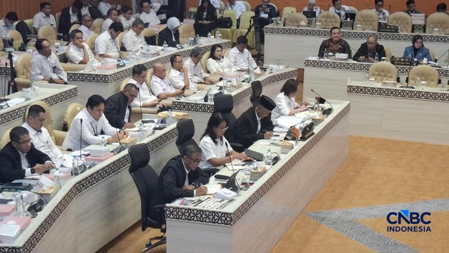 Public Works Minister Speaks on Fate of Bali's Longest Toll Road, Some Sections to be Cut