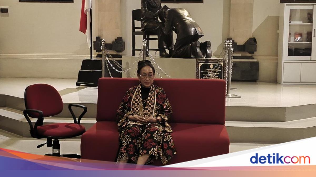 Sukmawati Soekarnoputri Performs Dance in Buleleng, Merging History and Sport