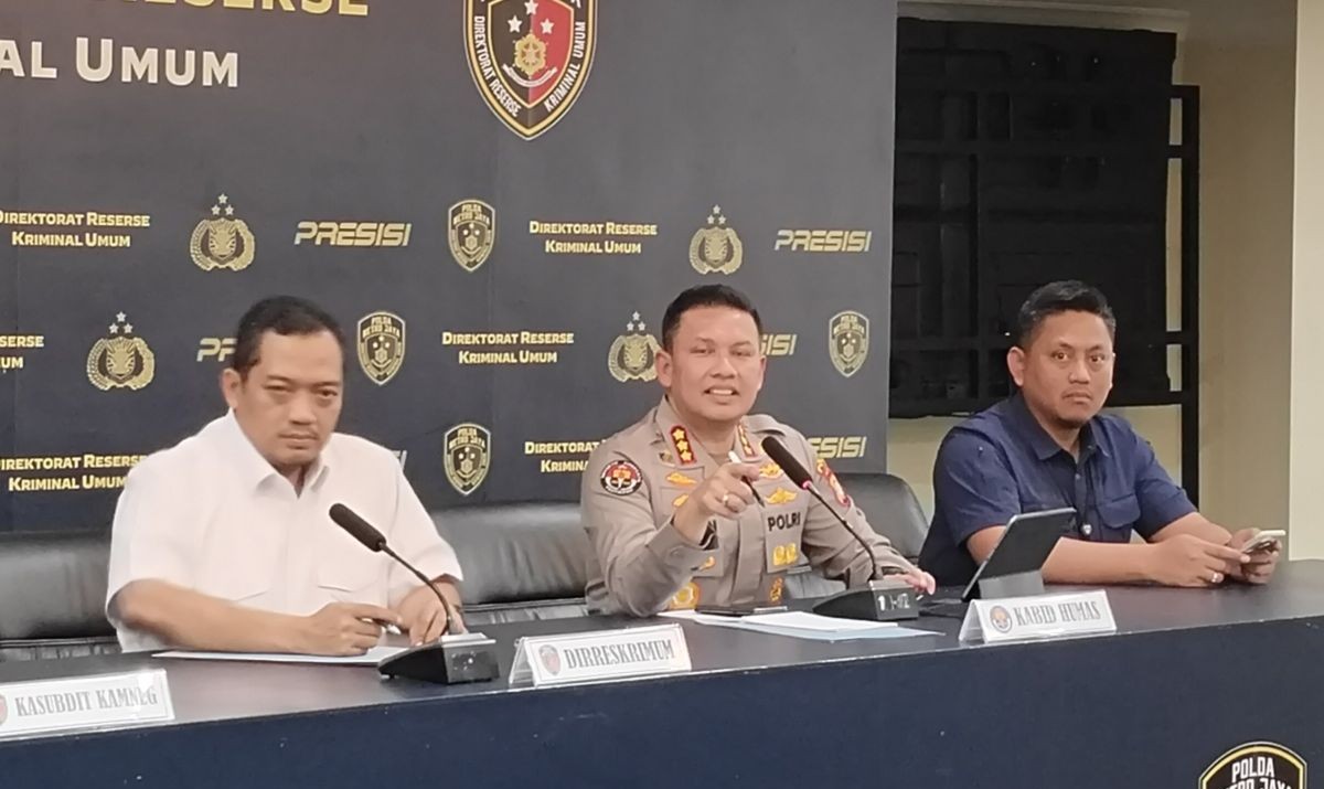 Hanania Group Director Allegedly Used Pilgrims' Funds to Cover Personal Financial Issues