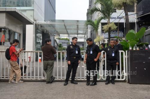 Attorney General's Office Raids National Nutrition Agency Building in the Early Hours
