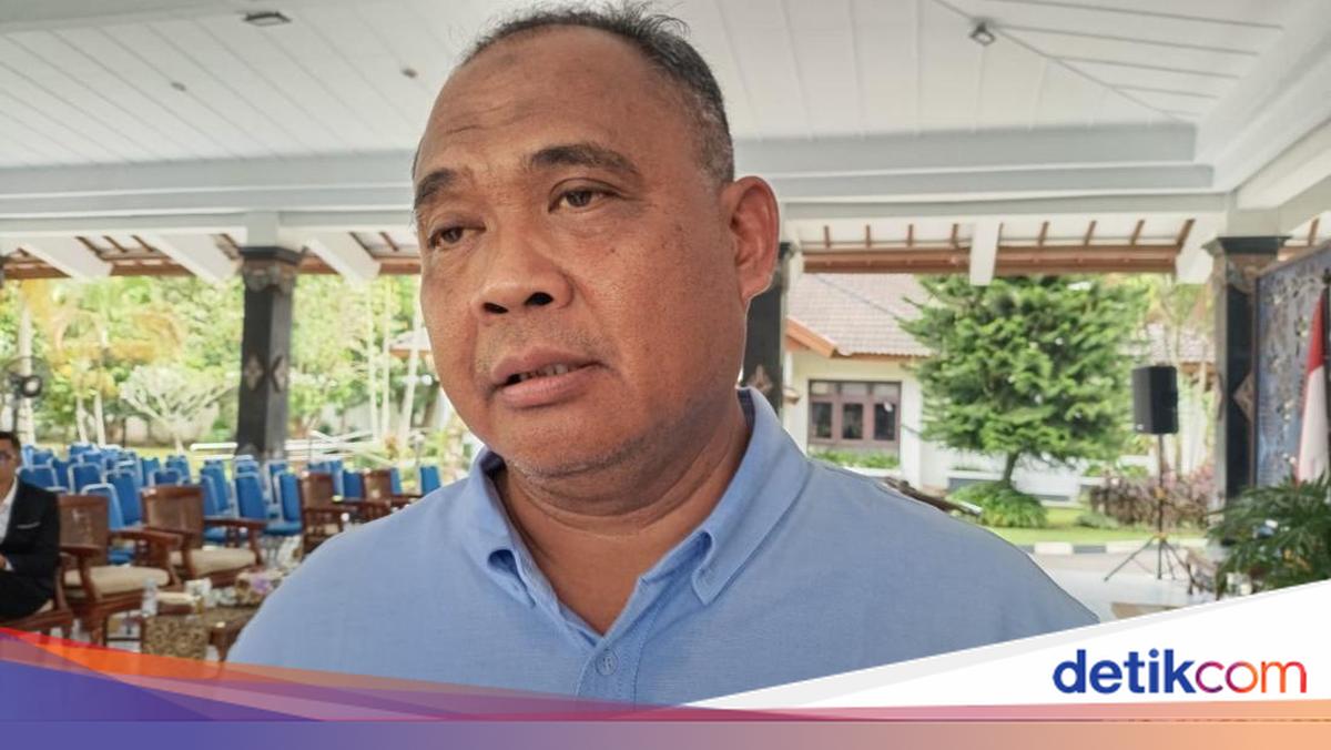 Sleman Regent Warns Village Heads to Study Village Land Regulations Following Corruption Suspect Naming