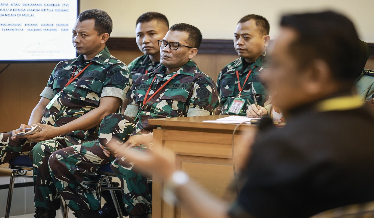 Four TNI Soldiers Charged with Acid Attack on Andrie Yunus Face 2.5-Year Prison Sentence