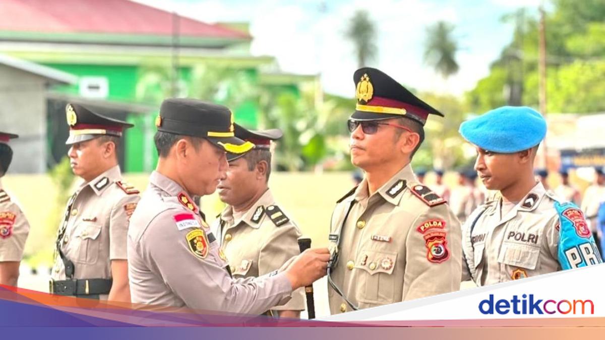Two Unit Chiefs and One Police Chief Mutated in East Sumba