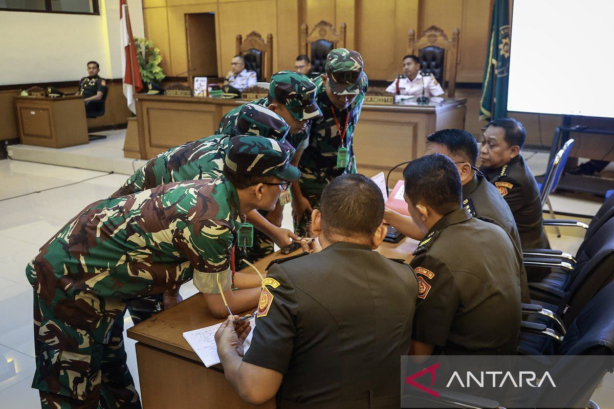 Military Prosecutor Demands Two and a Half Years Imprisonment for Four Defendants in Acid Attack Case