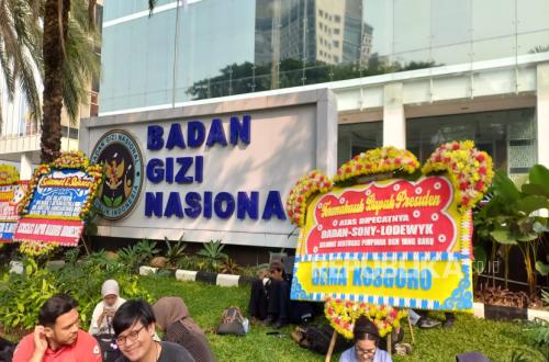 Floral Tributes Express Gratitude Over Dismissal of BGN Officials Displayed at Office