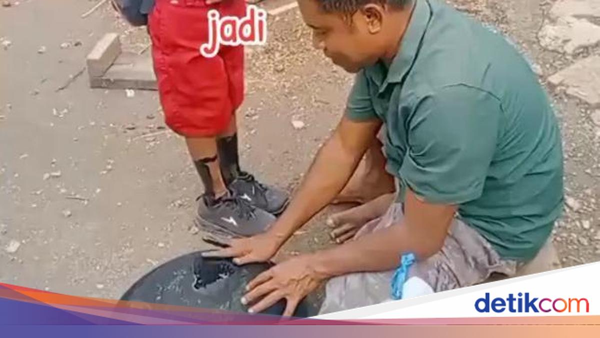 Viral Video of NTT Student Using Charcoal as Socks Prompts TTS Regency Government Response