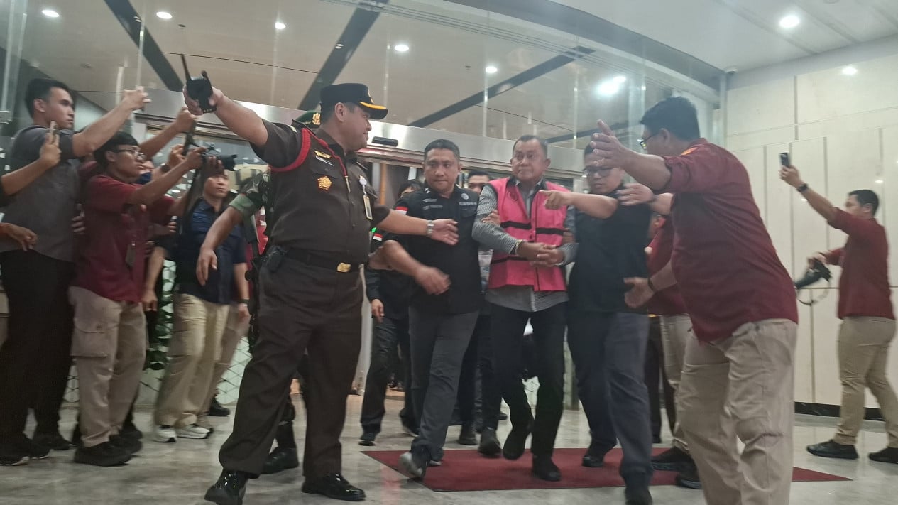 Two Former Deputy Heads of National Nutrition Agency Named Suspects Following Dadan Hindayana in Attorney General's Investigation