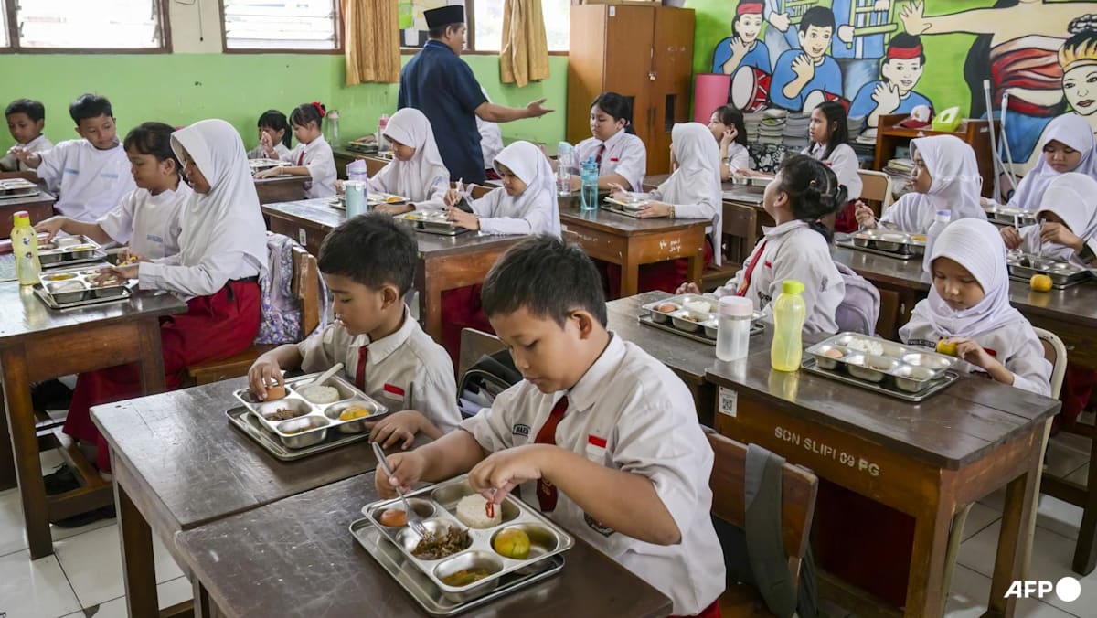 Indonesia arrests former head of President Prabowo’s flagship free meal scheme
