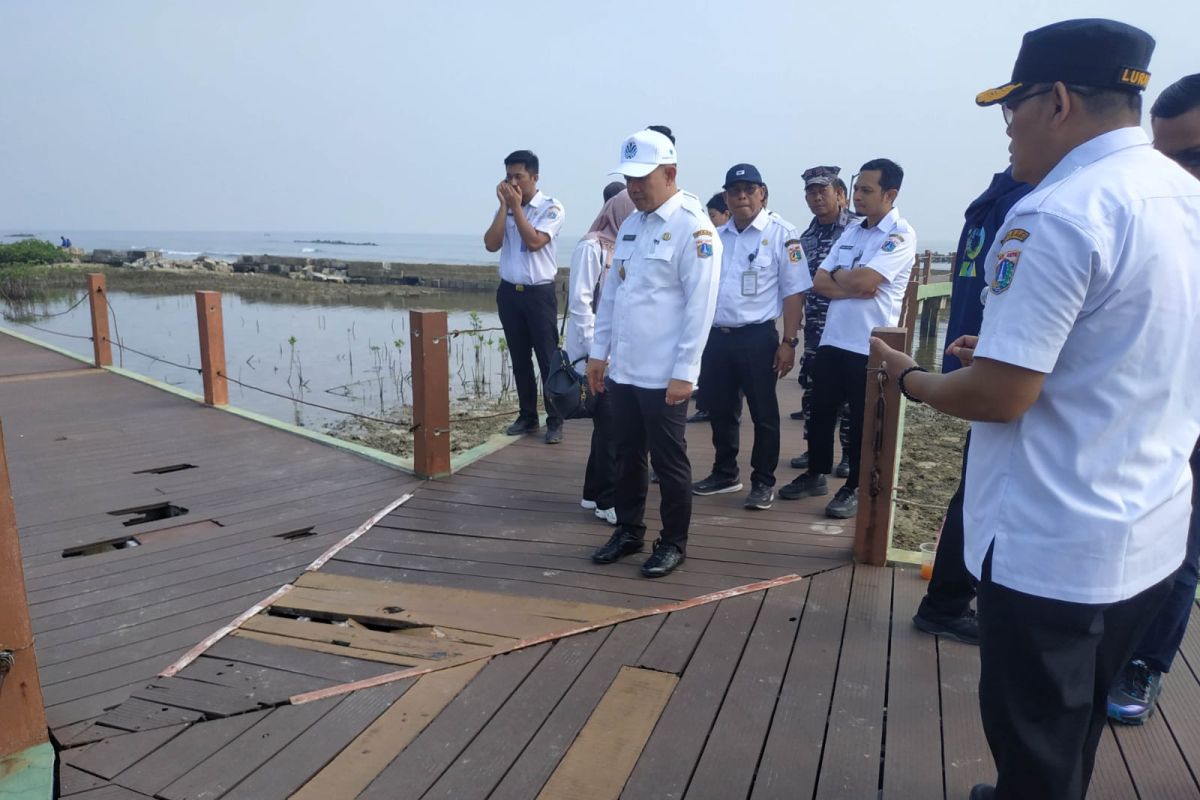 Thousand Islands pushes for tourism development on Untung Jawa Island