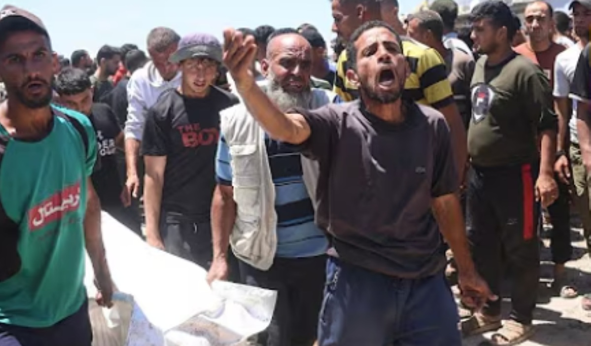 Israel Builds 40 Permanent Military Posts in Gaza Following Ceasefire