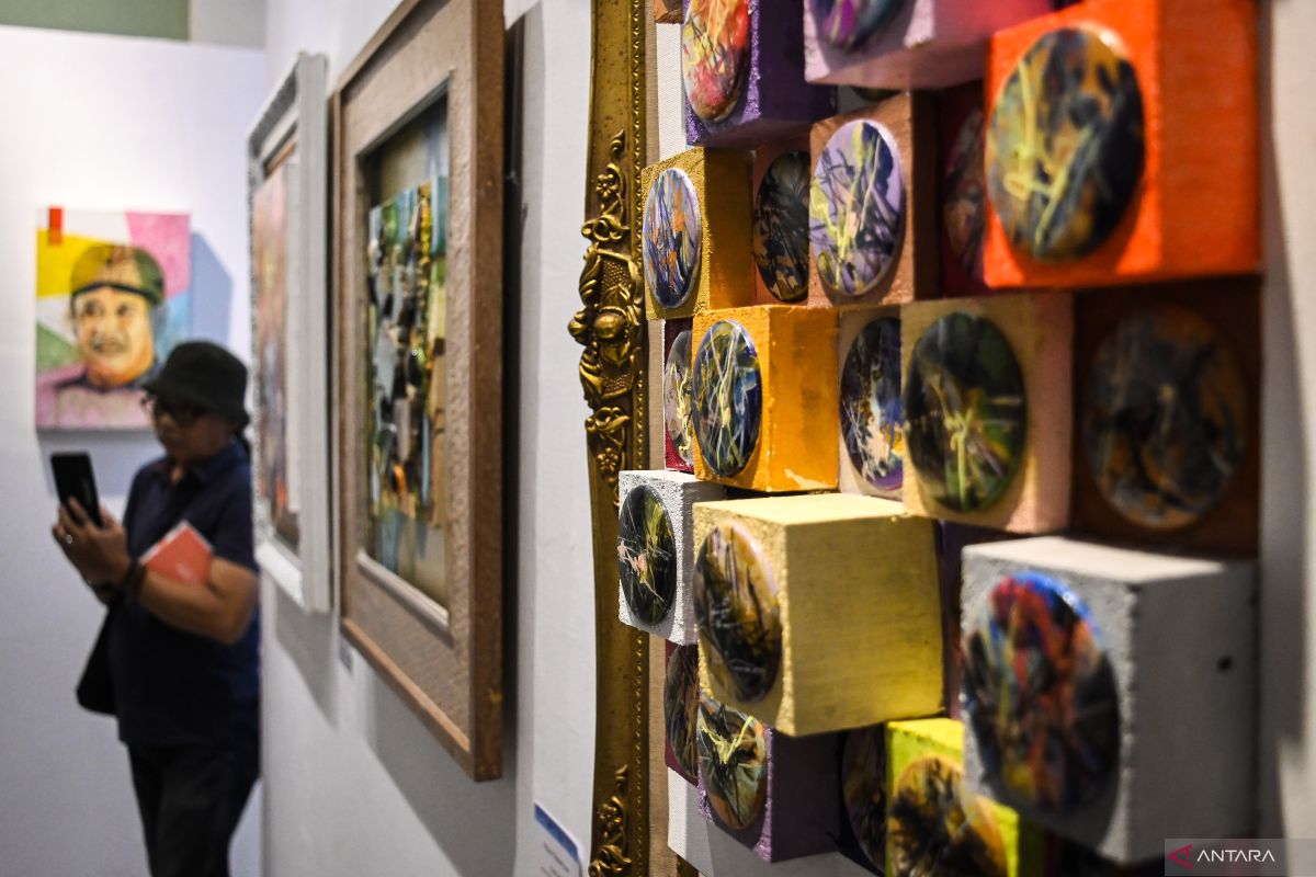 Smoke-free zone regulations implemented in several museums