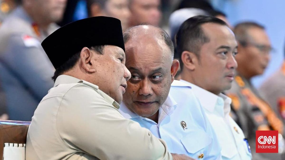 Prabowo Expresses Sorrow Over Removal of Trusted Officials Amid Corruption Probe