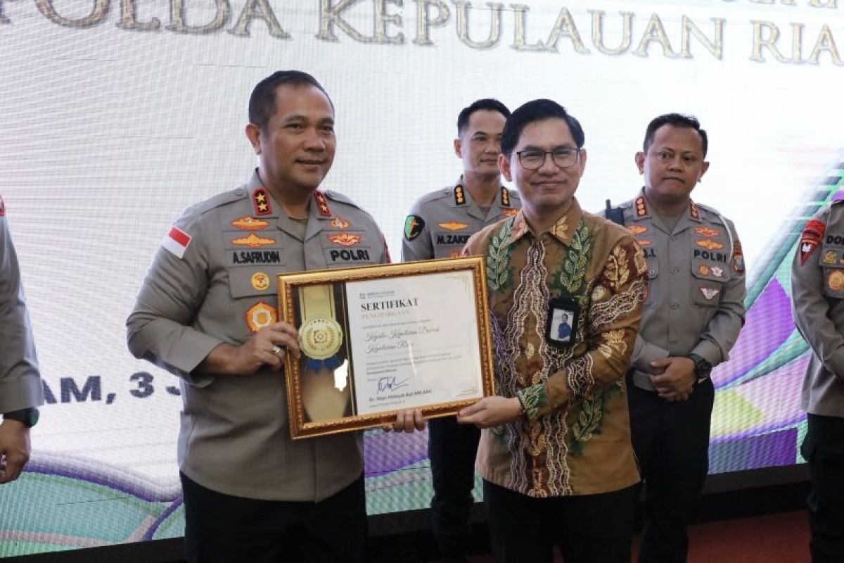 BPJS Kesehatan educates the Kepri Police Department regarding the benefits of the National Health Insurance Programme