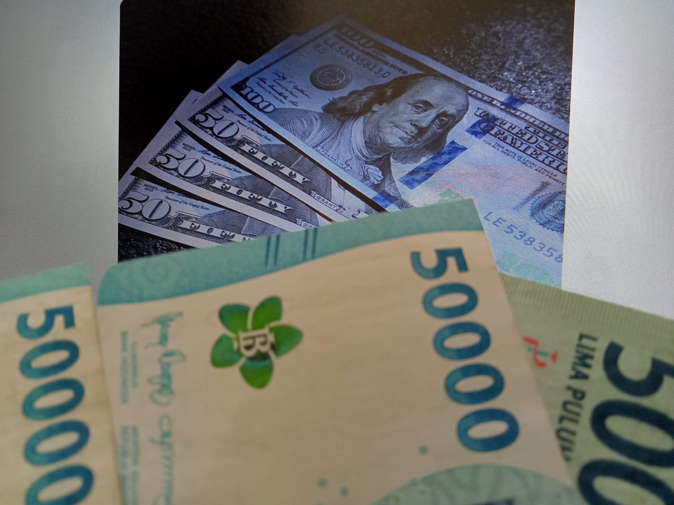 Capital Outflow Hits Rp66.2 Trillion Amid Rupiah Depreciation