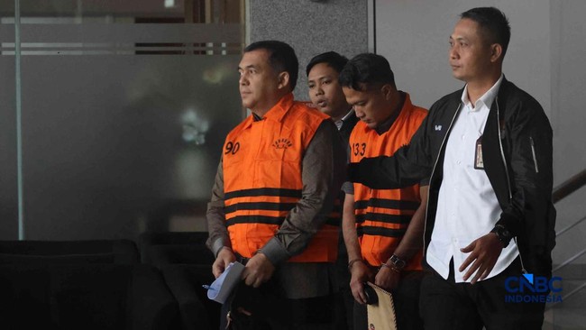 Including Silmy Karim, the KPK Names Eight Suspects in the Foreign National Residence Permit Case