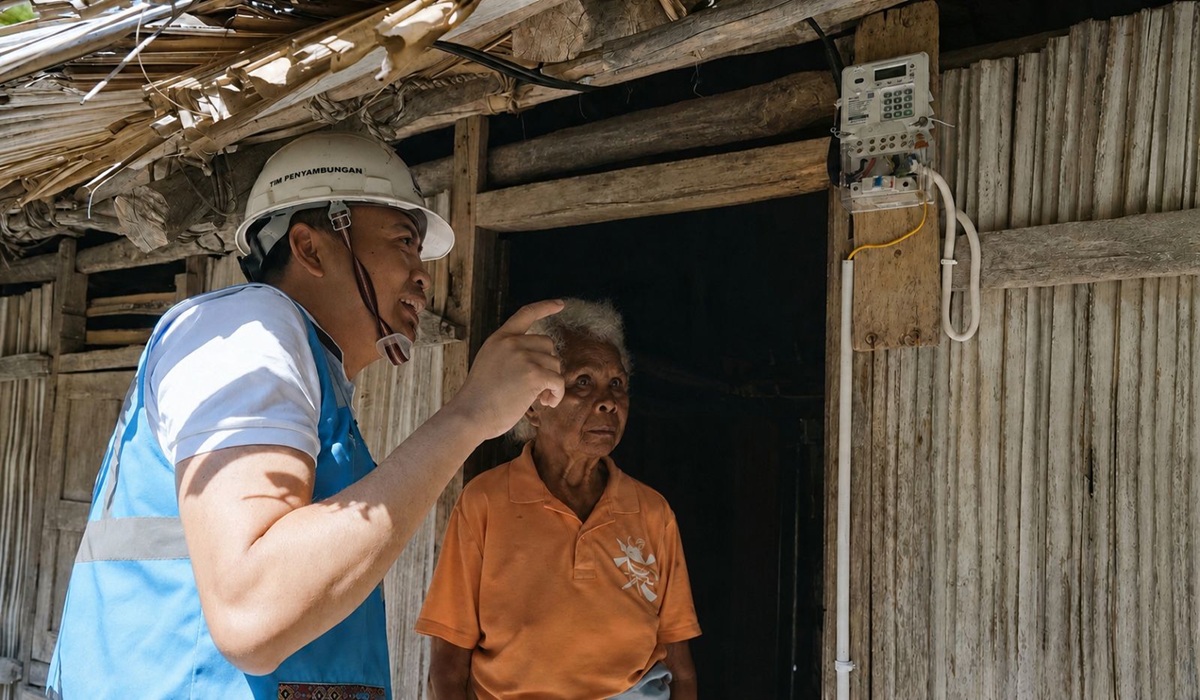 149 Families in Noemuke Village, NTT, Now Enjoy 24-Hour Electricity Supply