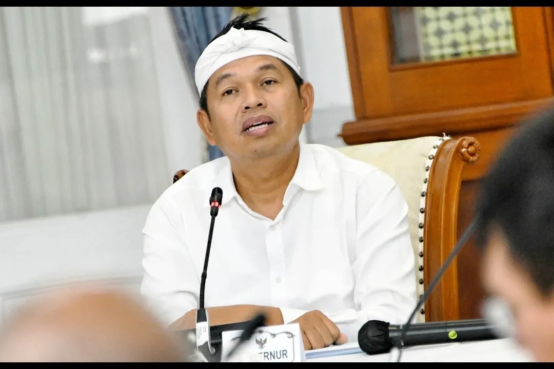 KDM Draws 'Red Line' to Protect SMAN 1 Bandung Assets