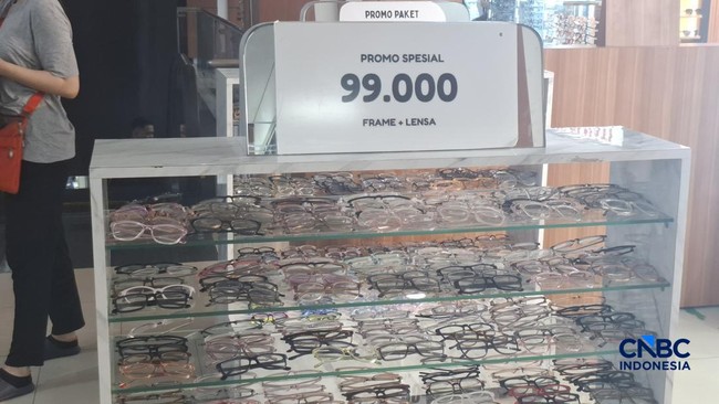 No Wonder They're Still Selling Well: Branded Glasses Here are Priced at IDR 150,000