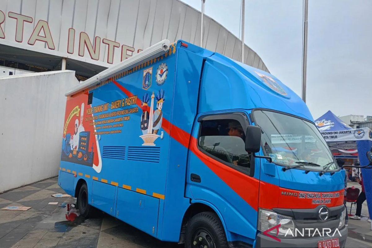 East Jakarta Vocational Training Centre expands training to reduce unemployment