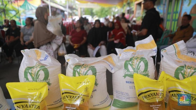 Trade Minister Proposes Eggs, Chicken, and Fish for Food Aid Scheme