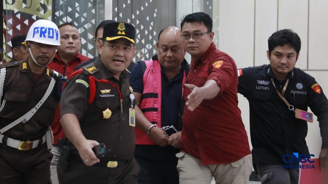 Foreign Media Highlight Arrests of Dadan and Silmy, Underscore Corruption Crackdown