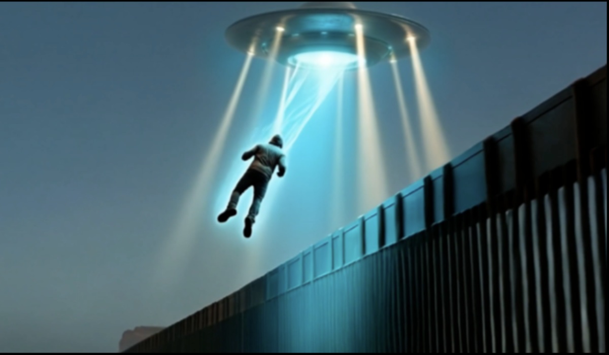Controversy over Aliens.gov: Trump's Strategy to Collide UFO and Immigration Issues